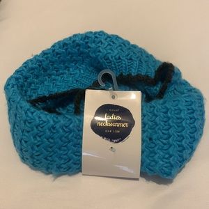 Gertex Set of 2 Neck Warmer Infinity Scarves Teal Blue & Black OS